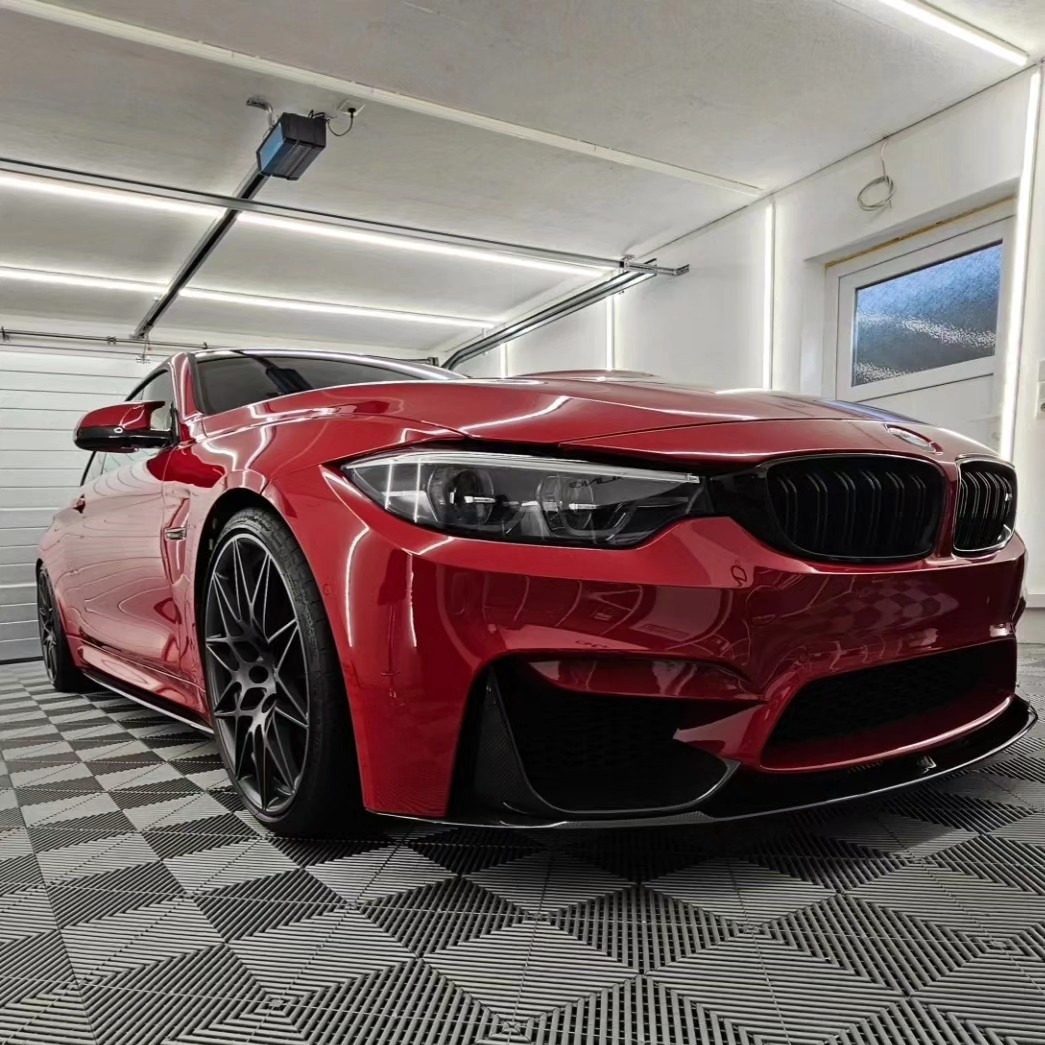 BMW M4 (F82)