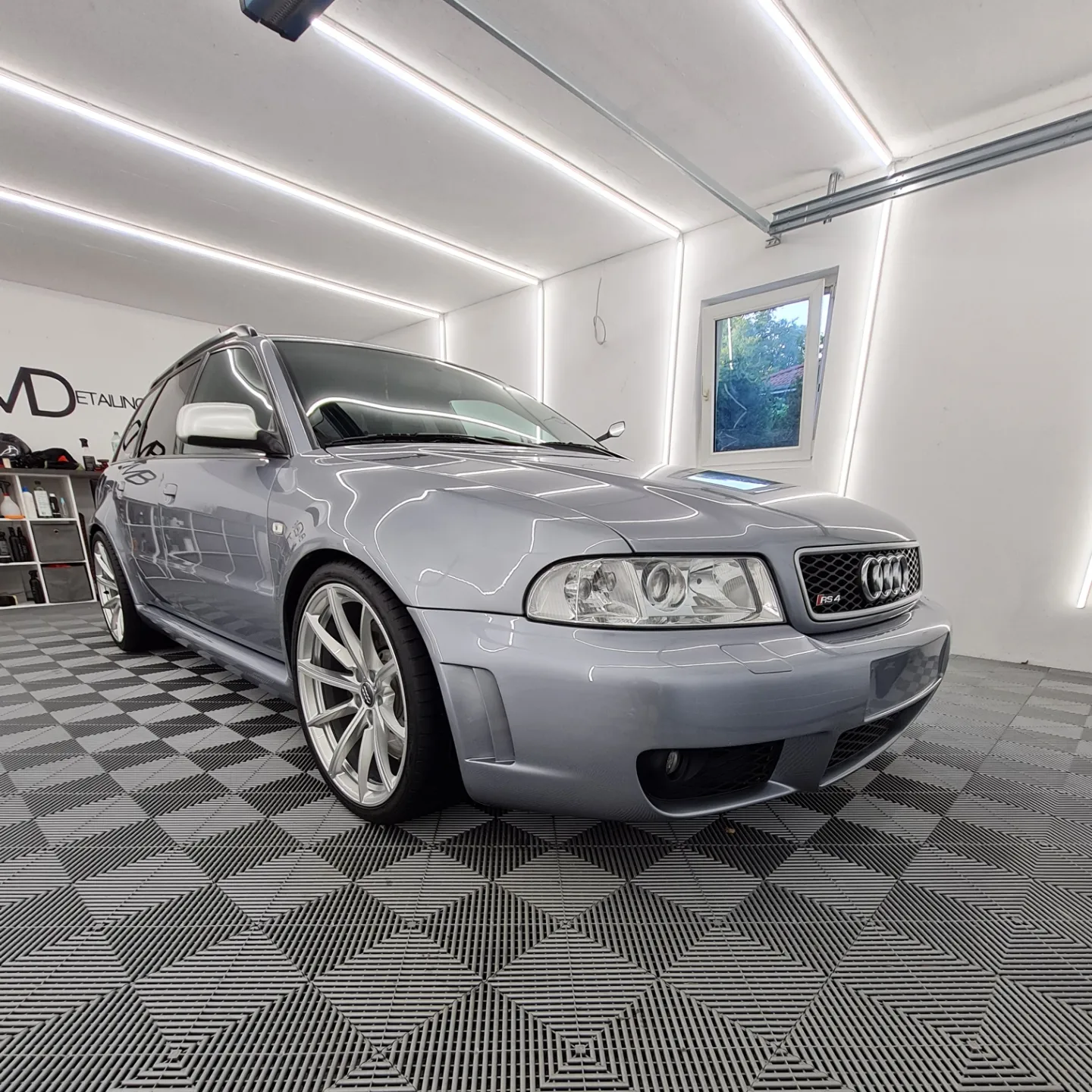 Audi RS4