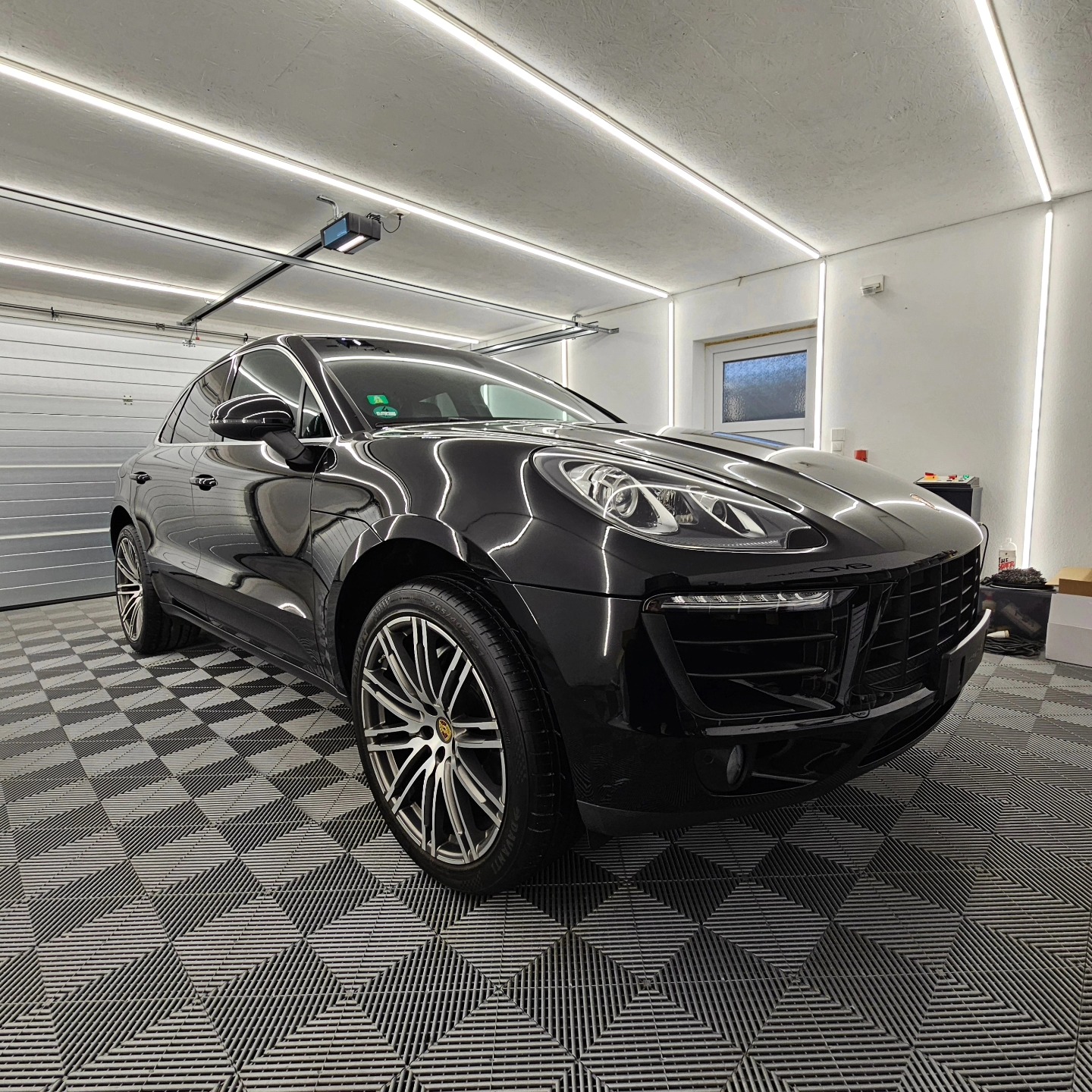 Porsche Macan S
